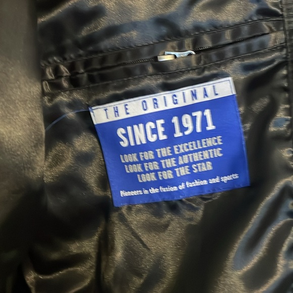 Starter Raptors Jacket Size Medium (never worn) - Picture 6 of 7